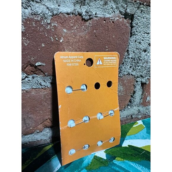 Decorate your backpack outdoor pins - Picture 5 of 5